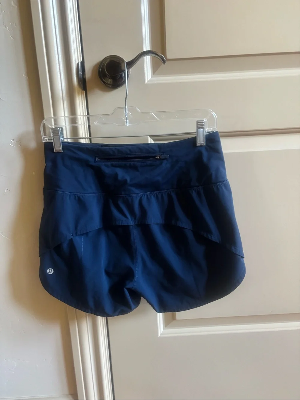 Lululemon speed up 4” short